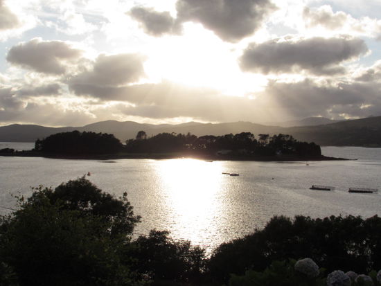 Der Tag geht mit einem stimmungsvollen  Bild zuende.