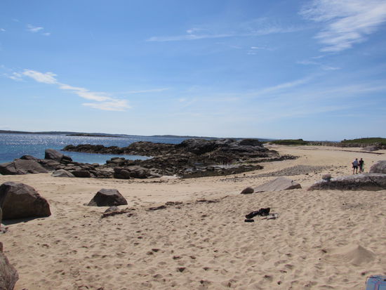 Ausser uns, sind nur ein paar Einheimische dort 