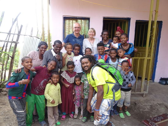 Jetzt ist es Zeit Abschied zu nehmen und Bye, Bye zu sagen.