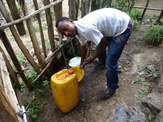 Danach geht es an den Abwasch.