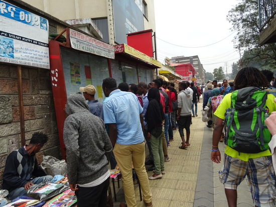 Auch hier sind Jobsuchende.