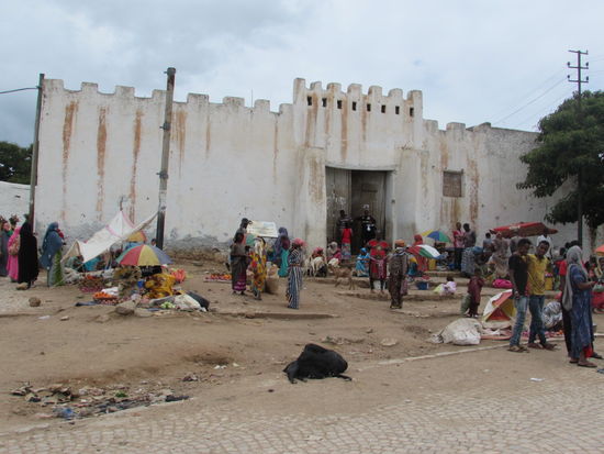 Eines der sieben Stadttore
