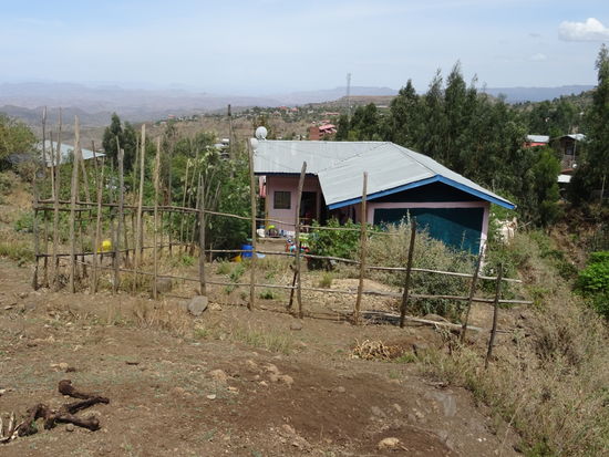 Das Waisenhaus am Rande der Stadt.