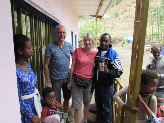 Hier sind wir mit Joseph zu sehen