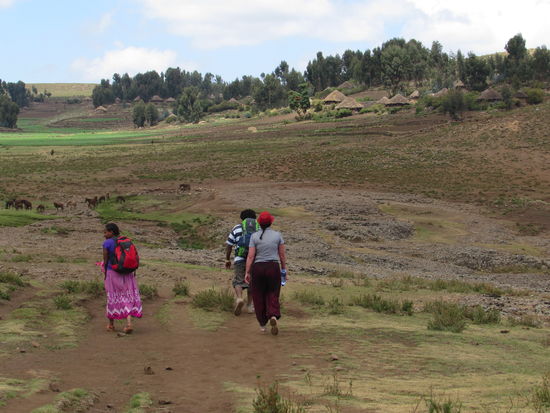 Endlich haben wir es so gut wie geschafft . Wir sind ganz schön kaputt.