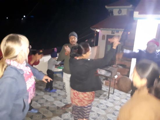 Noch ein Tänzchen und dann sagen wir: good night