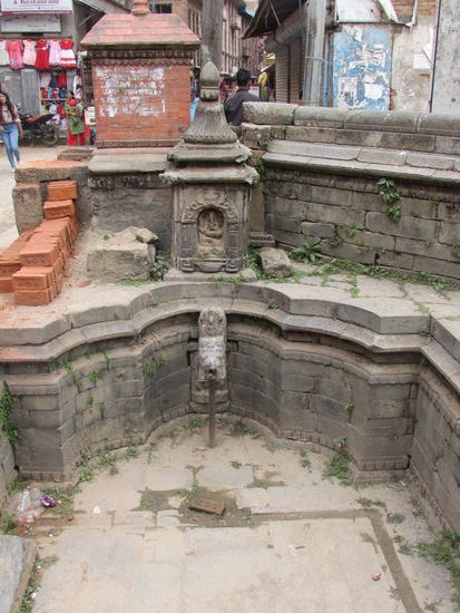 Ein alter Brunnen