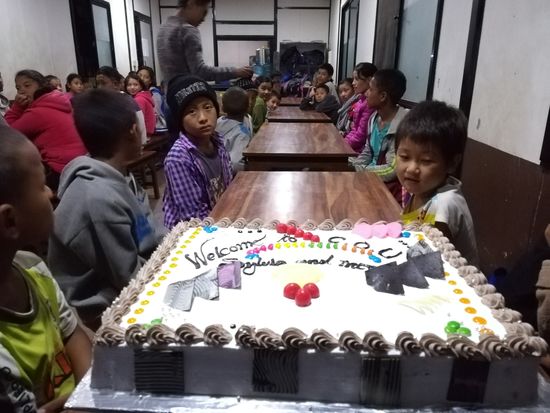 Auch für die Waisenkinder ist es etwas ganz besonderes.