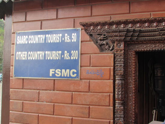 Wir zahlen deutlich mehr als die Einheimischen.