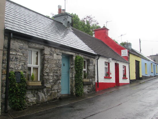 Straßenansicht in Cong