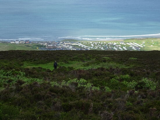 Wir blicken schließlich auf Strandhill.