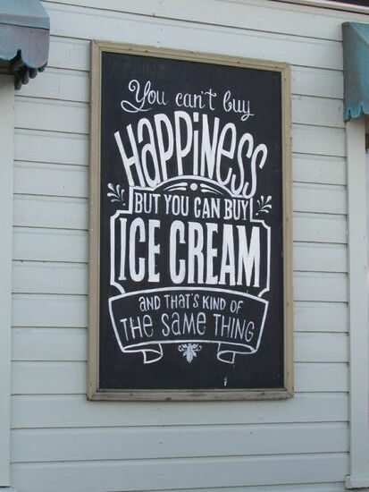 Stimmt.....nach dem Eis waren wir noch ein bisschen glücklicher 