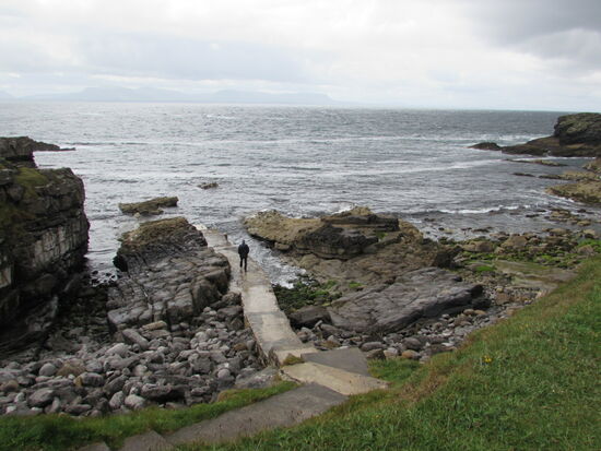 Wir erkunden die Küste rund um den Leuchtturm.