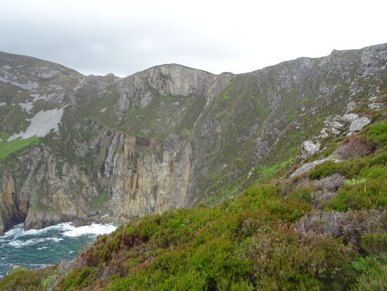 Dort oben wollen wir hin, .....