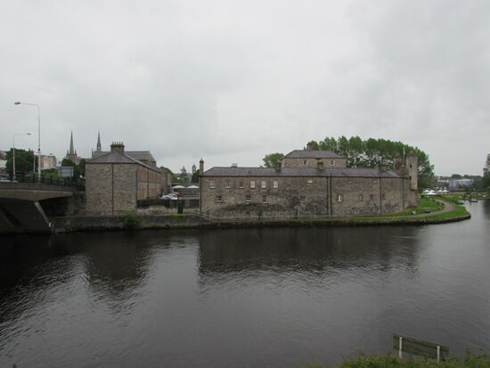 Eine Burg gibt es auch.