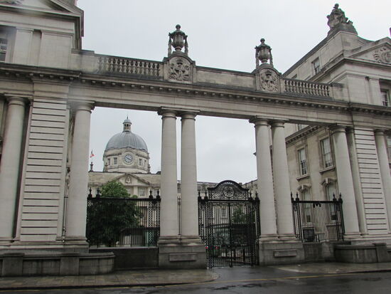 Ein Gebäude für mehrere Behörden