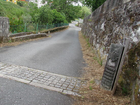 Ein Wegweiser aus alten Zeiten