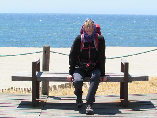 Ich habe meinen Hut verloren   gut das ich das Tuch dabei habe.