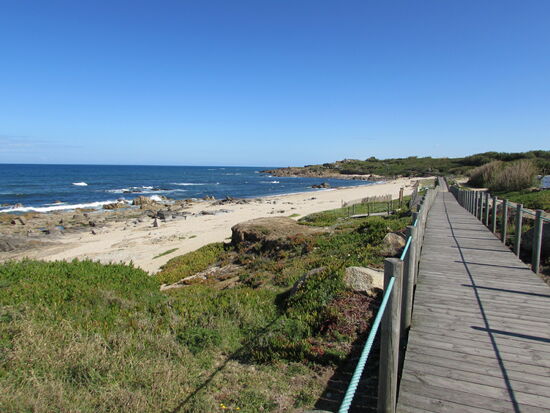 Heute ist es nicht so windig und wir können das Meer und die Küste besser genießen.