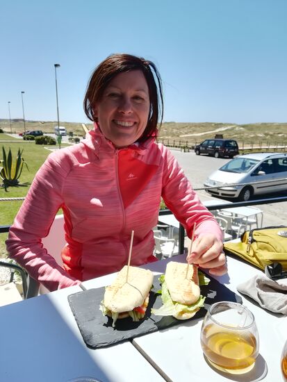 Nach 12,5 km machen wir kurz vor Vila do Conde eine Pause.