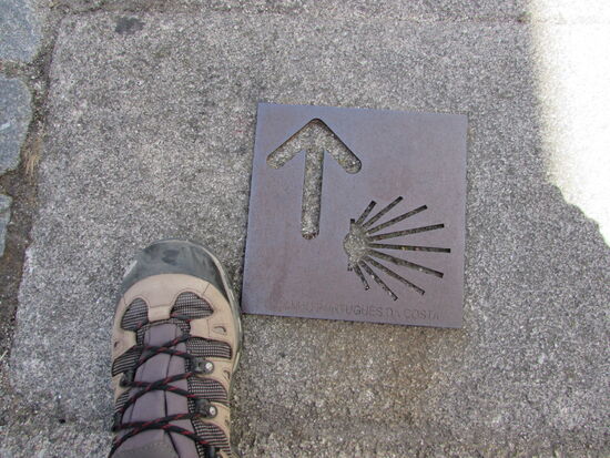 Schritt für Schritt geht es weiter, auch wenn die Füße langsam schwer werden.