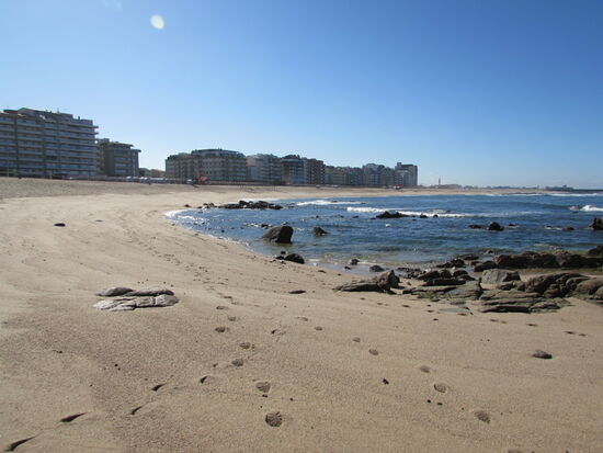 Varzim hat eine schöne Altstadt, die Strandpromenade ist aber eher hässlich.