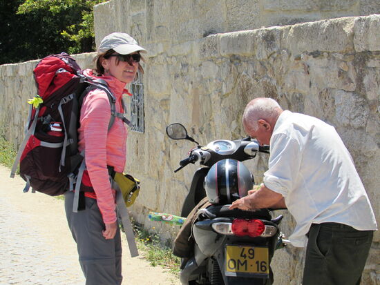 Kurz vor Apulia treffen auf einen ehemaligen Gastarbeiter der einst in Stuttgart gearbeitet hat.