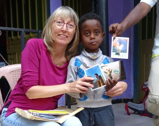 Fikro  mit seiner Post