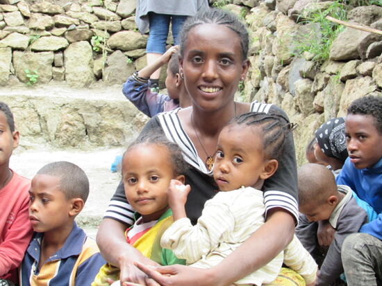 Salam mit Beti und Liya