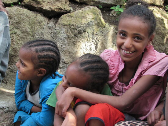 Asne, Beti und Workay