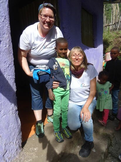 Ganz in grün, das war Stayehu's Wunsch 