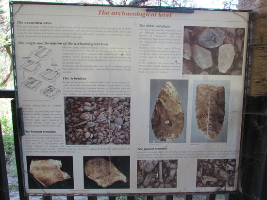 In dieser Region wurden menschliche Spuren gefunden die über 800000Jahre alt sind.