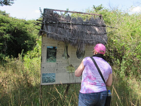 Die Informstionstafeln sind etwas in die Jahre gekommen.
