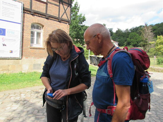 Bevor wir losgehen noch eine Lagebesprechung.
