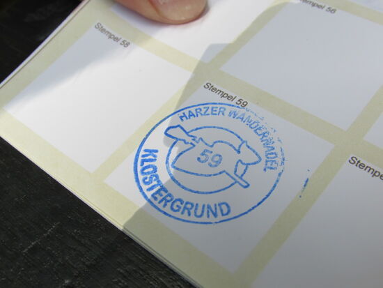 Einen Stempel für unseren Wanderpass gibt es hier auch.