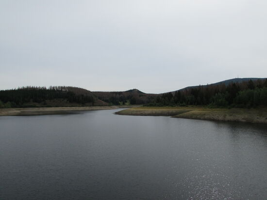Blick über den Stausee