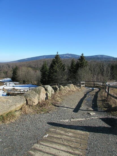 Ehe es auf unserer Route los geht, noch ein Blick auf den Brocken.