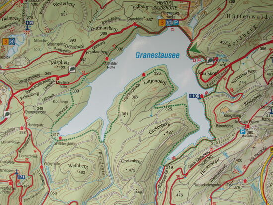 Eine Informationstafel zeigt uns - weit seit ihr noch nicht gekommen 