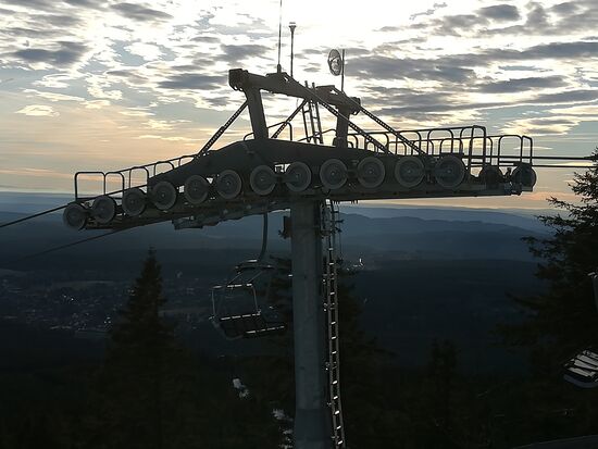 Wir machen uns zu Fuß auf den Rückweg.