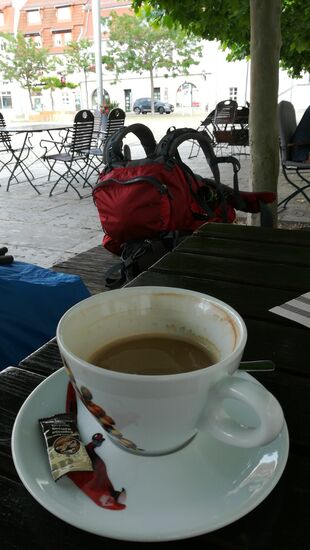 Dann endlich ein Kaffee und später noch ein leckeres Essen im Hotel Unstrut in dem wir auch übernachten.