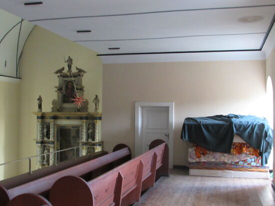 Man kann auch auf der Empore nächtigen. Uns war es aber zu muffig.