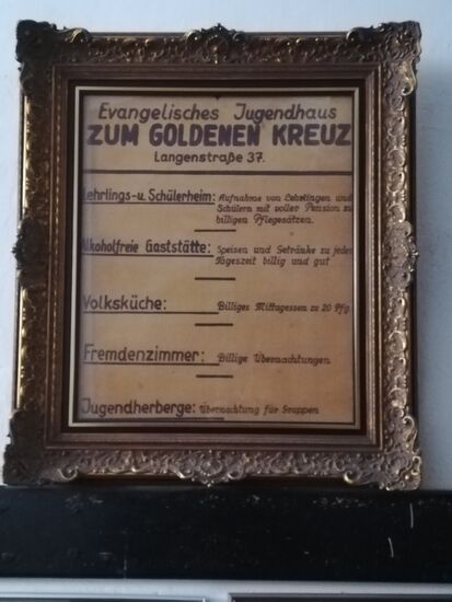 Dieses Bild erzählt von der langen Tradition der Herberge.