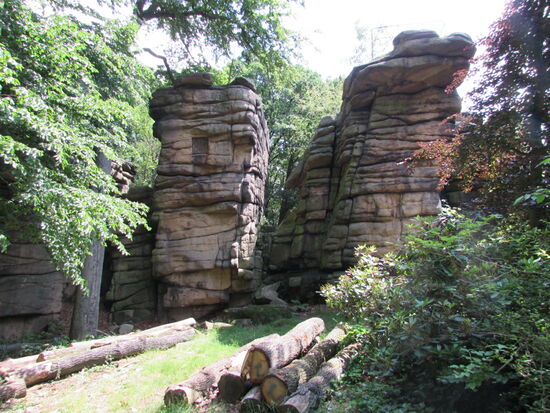 Der Hochstein erinnert uns an die Klippen im Harz.