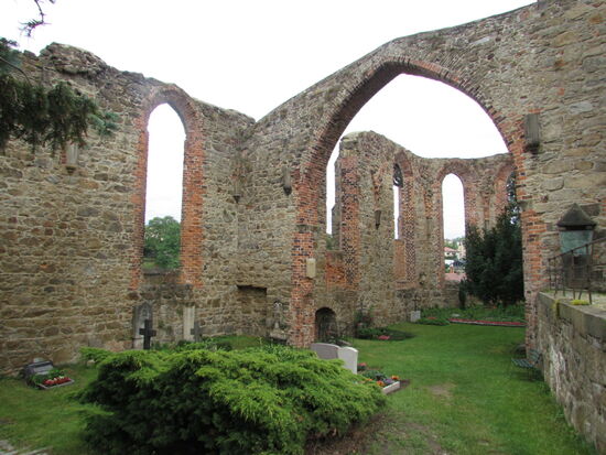Ruine der Nikolaikirche
