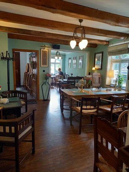 Im Inneren der Tee Stube ist noch vieles im Original erhalten.