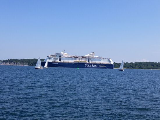 Die Color Line verlässt Kiel