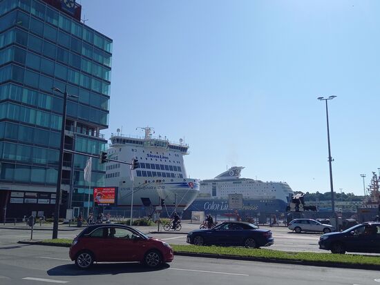 Hier noch ein Blick in Richtung Hafen.