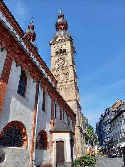 Das Franziskaner Kloster und die Liebfrauenkirche.