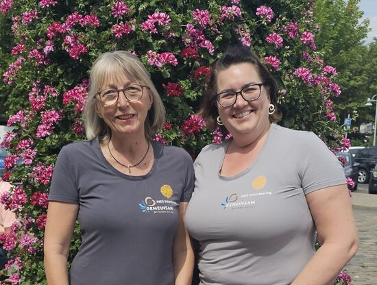 Sylvia, unsere Obfrau vom Verein Gemeinsam für Kinder der Welt und ich