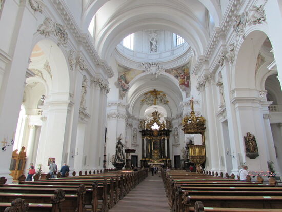 Der Dom im Inneren